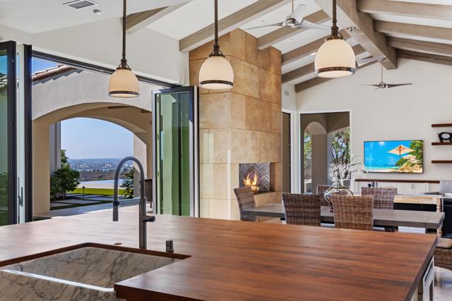 6938 The Preserve Ter, Carmel Valley CA: https://media.crmls.org/mediaz/af7a2a9a-6a5f-4c39-b5d5-2db30b748bfe.jpg
