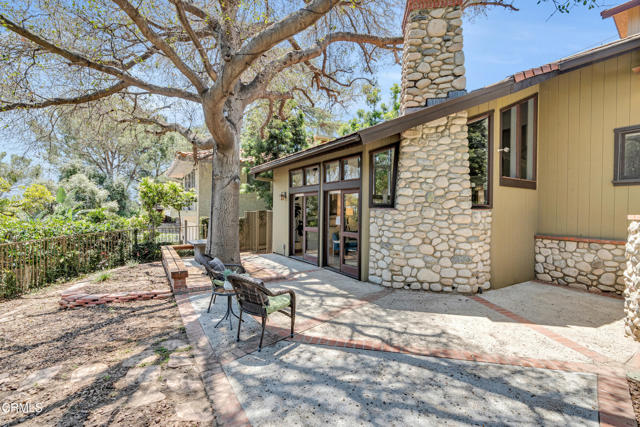 684 Orange Drive, Sierra Madre CA: https://media.crmls.org/mediaz/af7abd79-04c0-4f65-b2f6-dab0dd9af83e.jpg