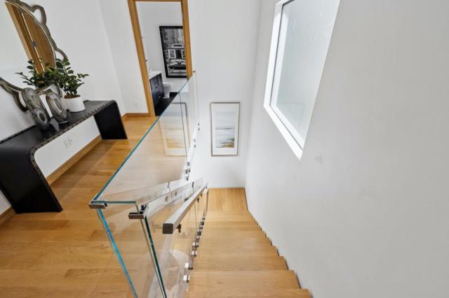 33 Highland Avenue, Burlingame CA: https://media.crmls.org/mediaz/af7aeafb-149e-4d59-aafe-f7d415cf2623.jpg