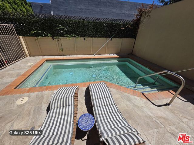 3 Bed Home for Sale in Los Angeles, California