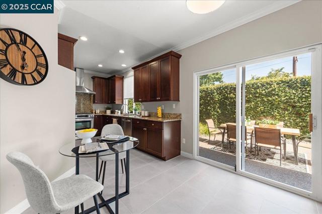 230 Triana Way, San Ramon CA: https://media.crmls.org/mediaz/af7d6c3c-f460-4ce7-8141-7d63dd12bc5a.jpg
