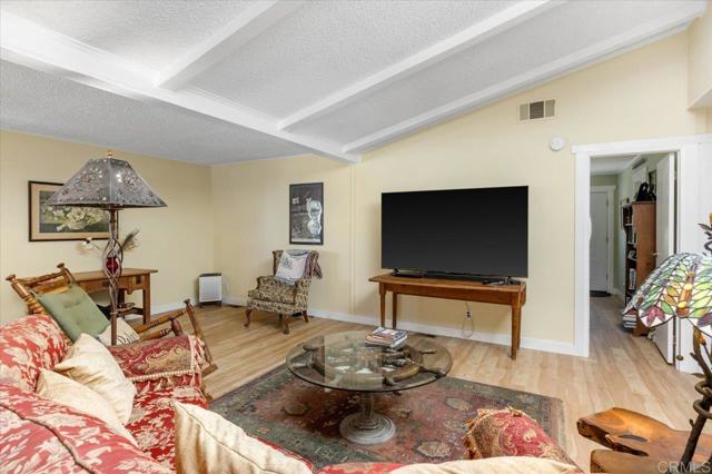Home for Sale in Valley Center