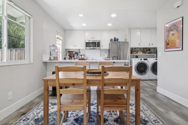 193 Roxbury Street, Santa Clara CA: https://media.crmls.org/mediaz/af7dc2e9-863a-4d48-a91c-1671cbb2e487.jpg