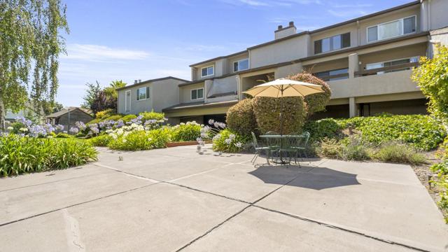 2201 The Alameda, Santa Clara CA: https://media.crmls.org/mediaz/af7e279a-bc9b-4b54-861c-56d875b26579.jpg