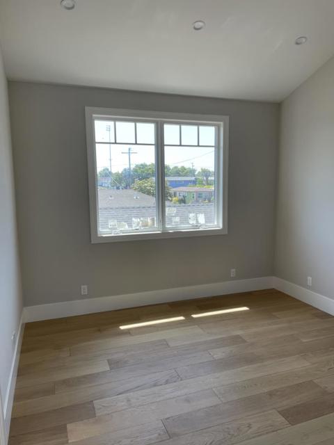 610 Stanford Avenue, Redwood City CA: https://media.crmls.org/mediaz/af808981-5921-411a-b94d-90cdd494e74a.jpg