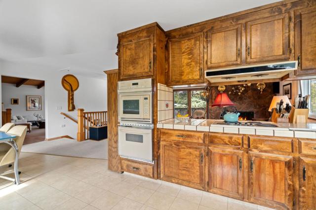 17370 Lakeview Drive, Morgan Hill CA: https://media.crmls.org/mediaz/af822d5d-8600-427c-b2c0-31b4445640ef.jpg