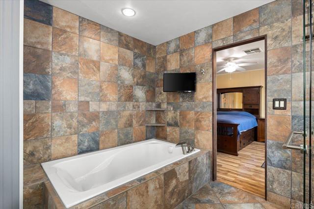 3535 Linda Vista Drive, San Marcos CA: https://media.crmls.org/mediaz/af827035-51b5-4885-9844-17bb1bea42bb.jpg