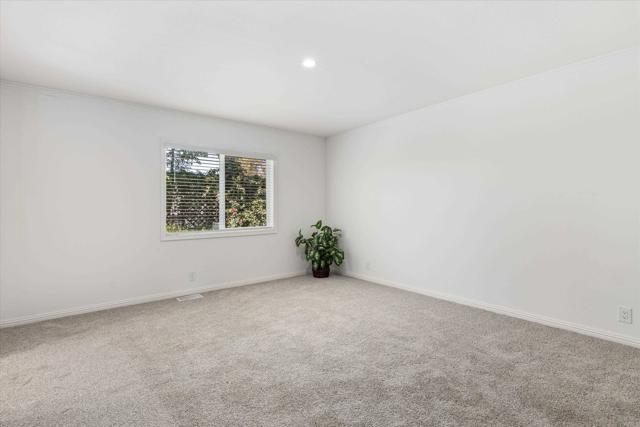 Detail Gallery Image 8 of 51 For 1333 Olive Ave #69,  Vista,  CA 92083 - 3 Beds | 2 Baths