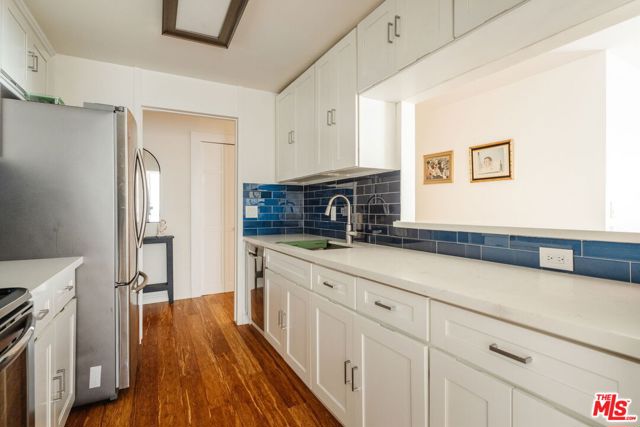 601 East Del Mar Boulevard, 204 photo 21