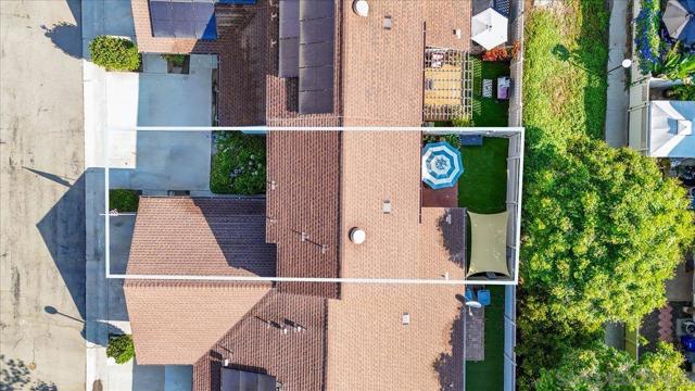 220 Eveningside Gln, Escondido CA: https://media.crmls.org/mediaz/af85b9d8-e7c5-4ee0-b1a3-e4a84bfdd7d5.jpg