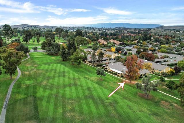 5050 Cribari Vale, San Jose CA: https://media.crmls.org/mediaz/af85fd5c-0de7-4b33-a491-19229baf0b57.jpg