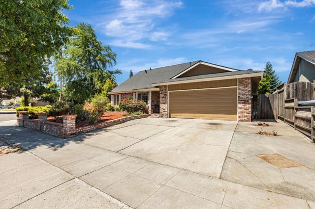 302 Henderson Drive, San Jose CA: https://media.crmls.org/mediaz/af8696b1-66e9-4aa6-aca9-72ada15027c8.jpg