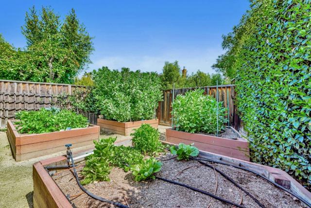663 Lambeth Court, Sunnyvale CA: https://media.crmls.org/mediaz/af869a19-9d50-48f2-abfd-31607d398c30.jpg
