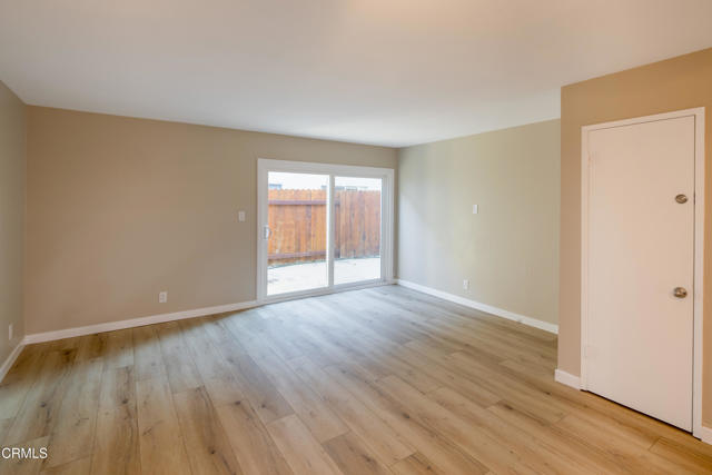 Detail Gallery Image 8 of 17 For 2503 Bayshore Ave, Ventura,  CA 93001 - 2 Beds | 1/1 Baths