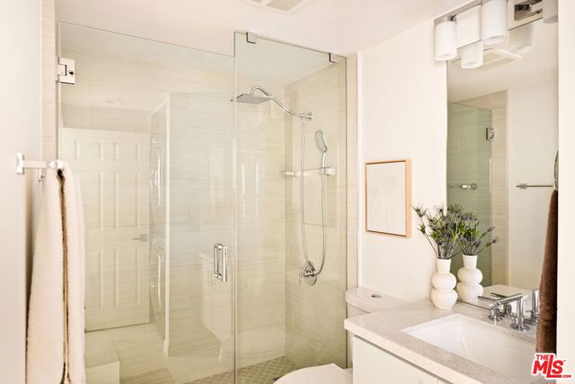 2940 Neilson Way, Santa Monica CA: https://media.crmls.org/mediaz/af880e51-00e9-4c7e-ab80-0b32bd42d5a5.jpg