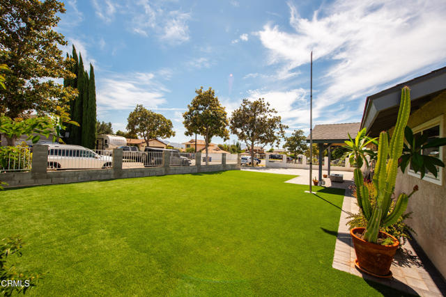 803 Sespe Avenue, Fillmore CA: https://media.crmls.org/mediaz/af8995f9-9dee-4eee-ad42-2a45d910dc50.jpg
