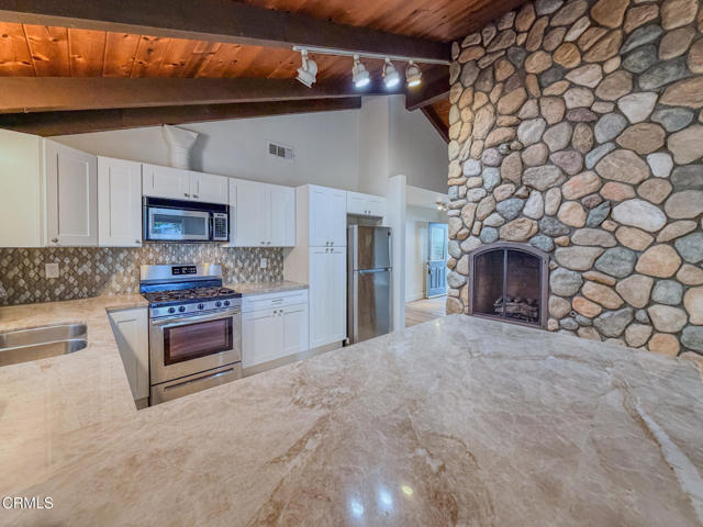 Detail Gallery Image 10 of 51 For 5142 Sandpiper Way, Oxnard,  CA 93035 - 3 Beds | 2 Baths