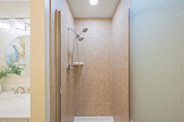 5201 Cribari-Hills, San Jose CA: https://media.crmls.org/mediaz/af8a293e-b7b6-47a4-a773-82ddc8101269.jpg