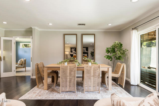 11442 Brainard Avenue, Sylmar CA: https://media.crmls.org/mediaz/af8aea4c-99c0-4a16-a1d6-8f1c84a10f97.jpg