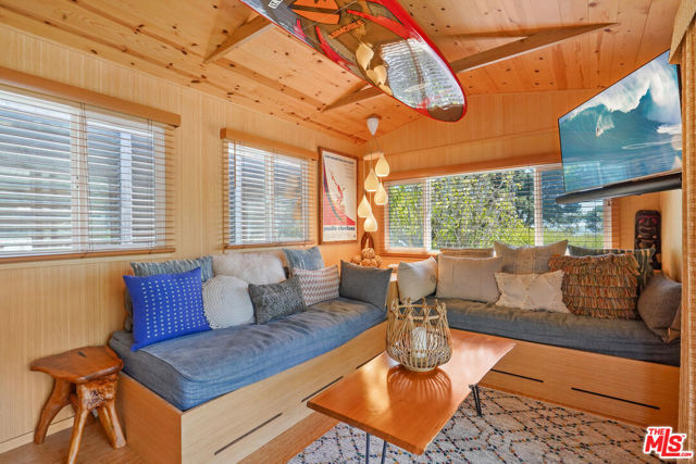 9 Paradise Cove photo 5