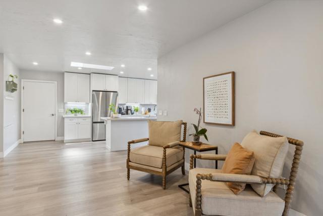 26045 Toro Road, Salinas CA: https://media.crmls.org/mediaz/af8b0dbf-7575-42a3-939a-c5bfaafb7f69.jpg