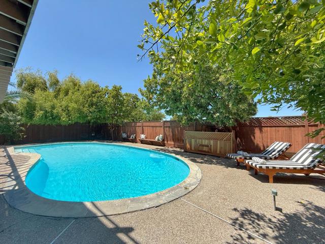 519 Suisse Drive, San Jose CA: https://media.crmls.org/mediaz/af8bcac5-dc60-437f-8074-44e9d84cfa97.jpg