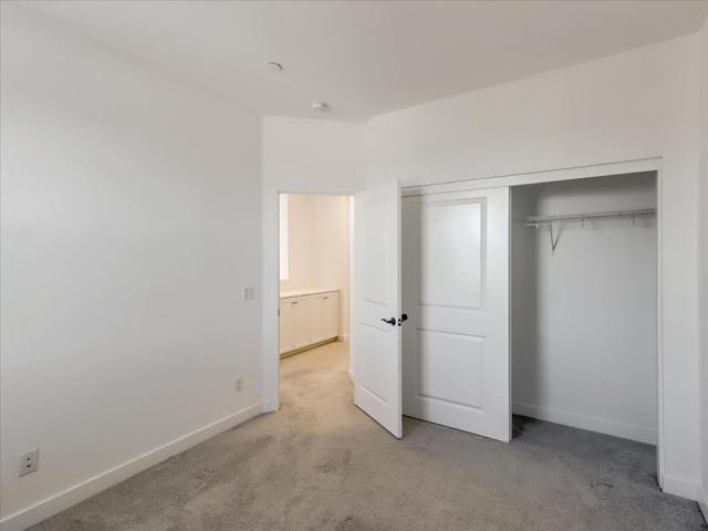 1452 N Harbor Boulevard, Santa Ana CA: https://media.crmls.org/mediaz/af8bf431-7783-42ba-b5b8-dd24f6b22d39.jpg