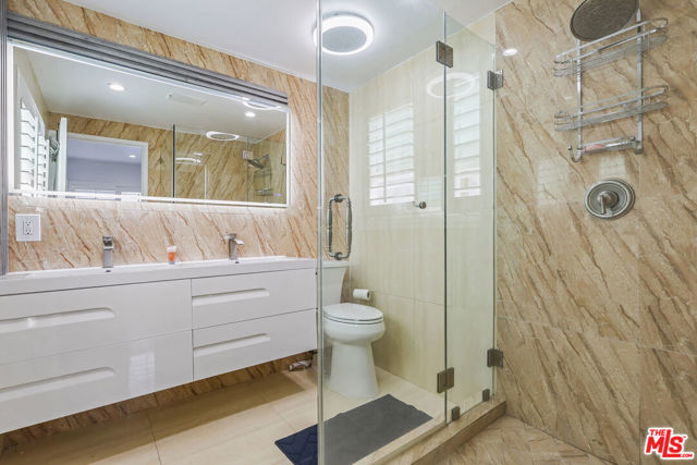 18704 Stefani Avenue, Cerritos CA: https://media.crmls.org/mediaz/af8c2eaf-9edd-4efe-aeb4-c88f33907b41.jpg