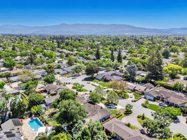 2557 Cottle Avenue, San Jose CA: https://media.crmls.org/mediaz/af8d56c2-e83c-4009-834a-4b991f57e687.jpg