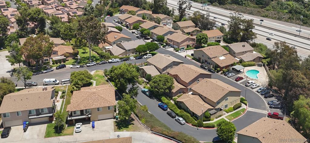 MLS #250032603SD image #40