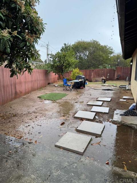 Detail Gallery Image 6 of 8 For 1291 27th St, San Diego,  CA 92154 - 3 Beds | 2/1 Baths