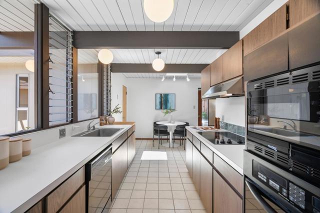 802 Allison Way, Sunnyvale CA: https://media.crmls.org/mediaz/af8fd601-e4a8-40e7-b3a7-c69db10abc9c.jpg