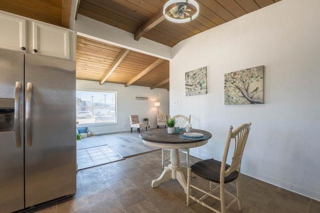 96 Shasta Way, Salinas CA: https://media.crmls.org/mediaz/af90083a-98a5-4a20-9310-d4854f23c57d.jpg