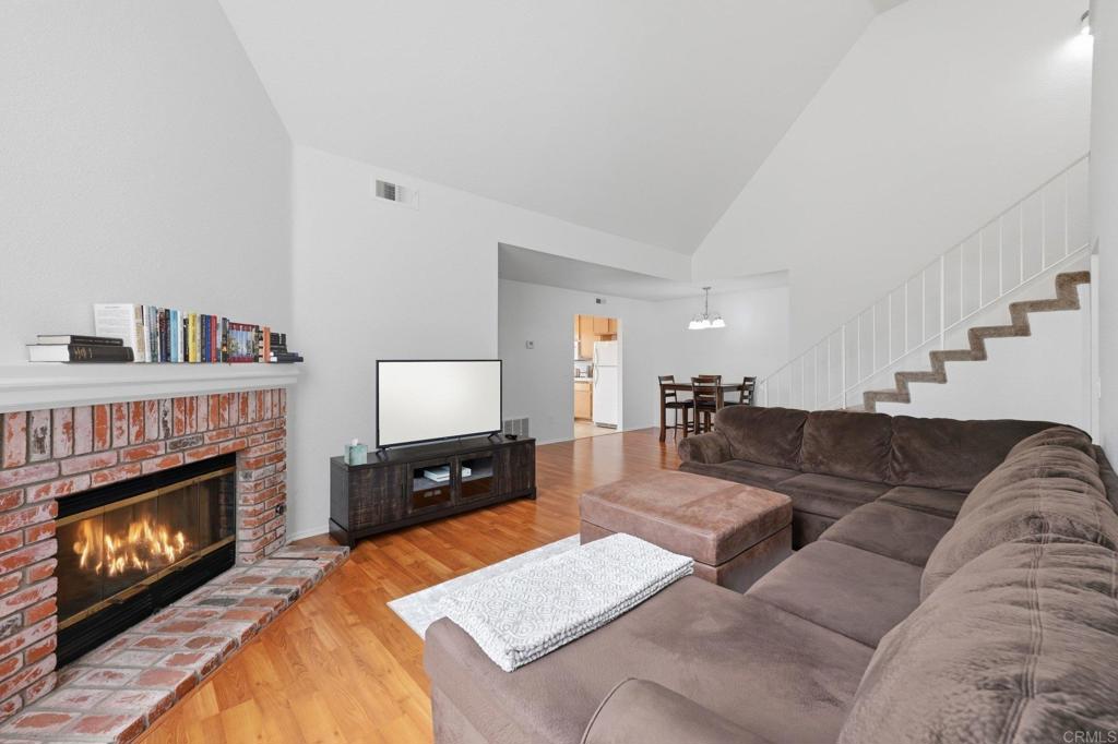 2633 Regent Road - photo 2