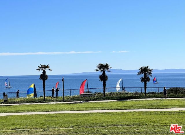 1312 Shoreline Drive, Santa Barbara CA: https://media.crmls.org/mediaz/af910b94-305f-4733-9992-b9c0cb66027c.jpg
