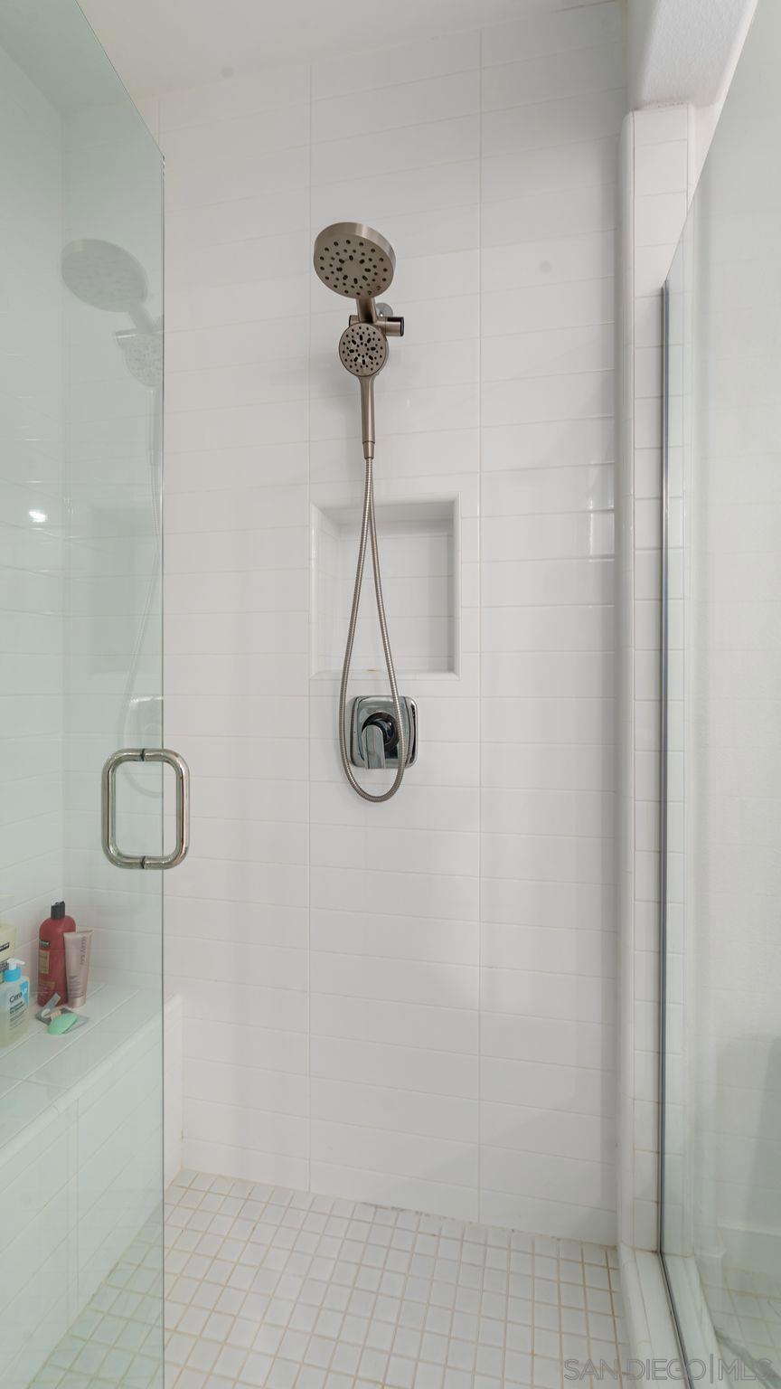 15681 Rennyson Way - photo 17