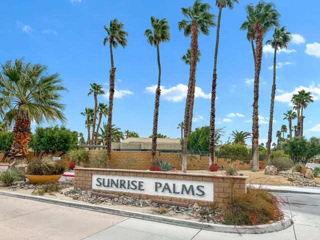1351 Sunflower S S Circle, Palm Springs CA: https://media.crmls.org/mediaz/af91e318-1a29-46e8-aeef-27add6c64ff9.jpg