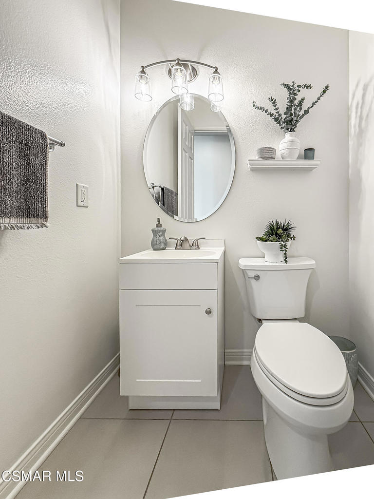 https://media.crmls.org/mediaz/af9234a2-d27d-4ebf-9072-8b4f4ac6ca55.jpg?preset=X-Large