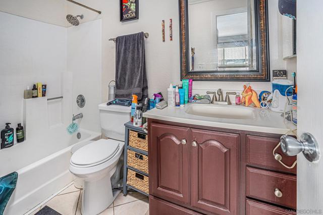 1284 Holly Ave., Imperial Beach CA: https://media.crmls.org/mediaz/af929c54-74e7-4aa8-9979-3cf962dd7a34.jpg
