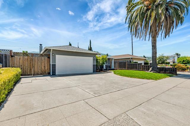 1642 Orchard View Drive, San Jose CA: https://media.crmls.org/mediaz/af92c268-9947-40e2-9855-add8c0c671ba.jpg
