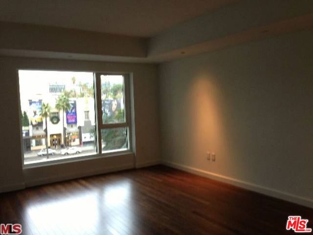 6250 Hollywood Boulevard, Los Angeles CA: https://media.crmls.org/mediaz/af93e6dd-4808-4e5a-ba8c-be4e19218f0c.jpg