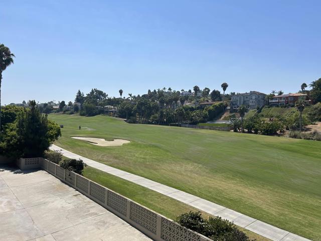 Detail Gallery Image 2 of 19 For 2507 Navarra Dr #202,  Carlsbad,  CA 92009 - 1 Beds | 1 Baths