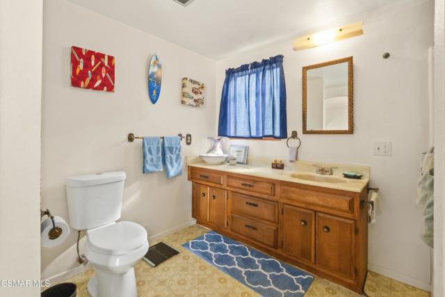 1137 Los Serenos Drive, Fillmore CA: https://media.crmls.org/mediaz/af95a8a9-0b75-4782-966a-fd4842b99487.jpg
