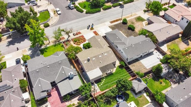 4799 Montreal Drive, San Jose CA: https://media.crmls.org/mediaz/af97700d-7cb2-4692-854e-b1d2db02729a.jpg