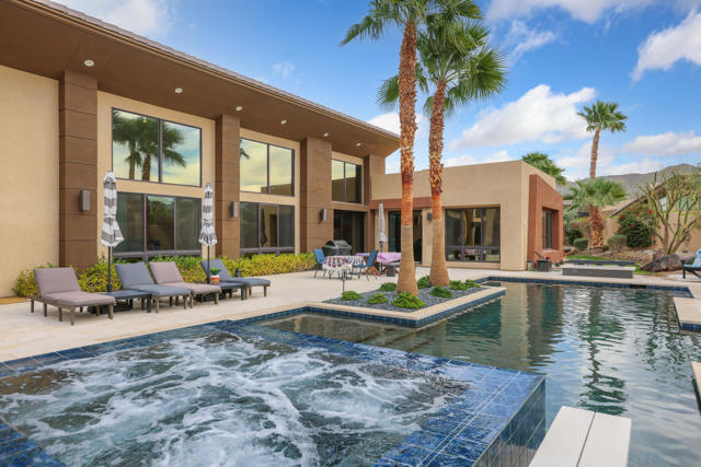 3150 Cody Court, Palm Springs, CA 92264