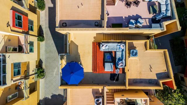 465 S Cleveland St, Oceanside CA: https://media.crmls.org/mediaz/af9865e0-a0b9-4e65-9607-95c5510c8768.jpg