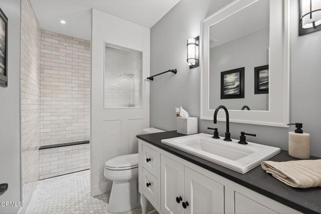 Detail Gallery Image 18 of 72 For 6150 Baja Vista Dr, Somis,  CA 93066 - 7 Beds | 5/2 Baths