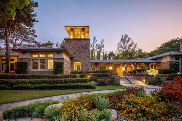 2987 W Canyon Ave, San Diego CA: https://media.crmls.org/mediaz/af999c84-c2c2-4765-bf2c-5efc7fab709f.jpg