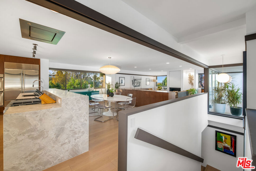 13547 Contour DriveSherman Oaks img 12