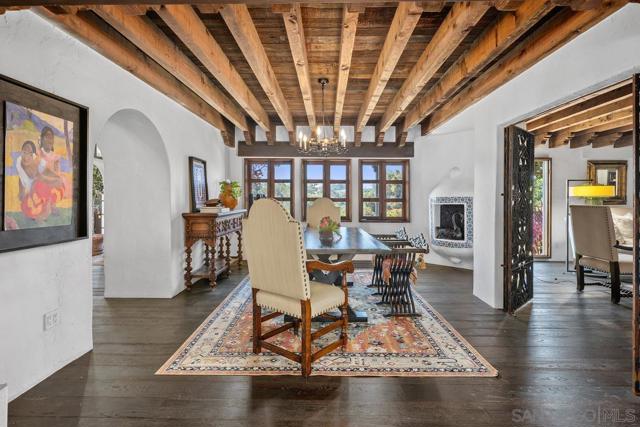17507 Los Morros, Rancho Santa Fe CA: https://media.crmls.org/mediaz/af9a2db9-0b6a-47cd-8374-f091a24d3a75.jpg